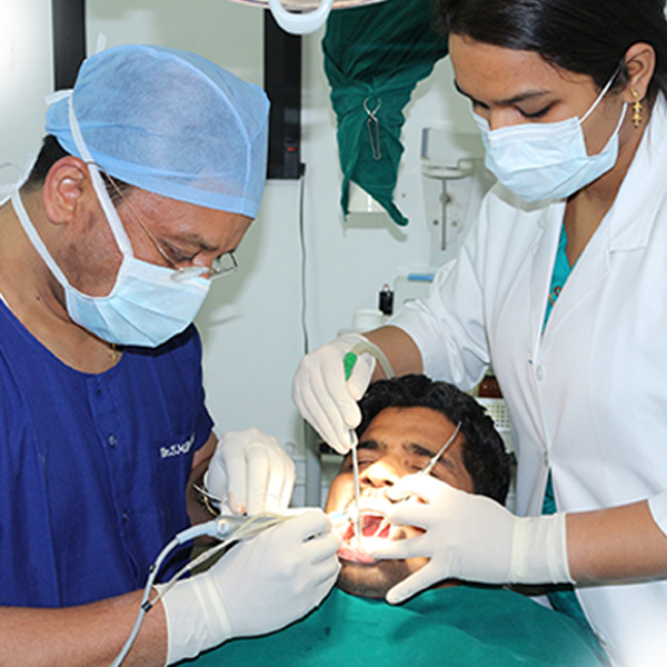 best-dental-clinic-in-chennai-best-dental-implant-chennai